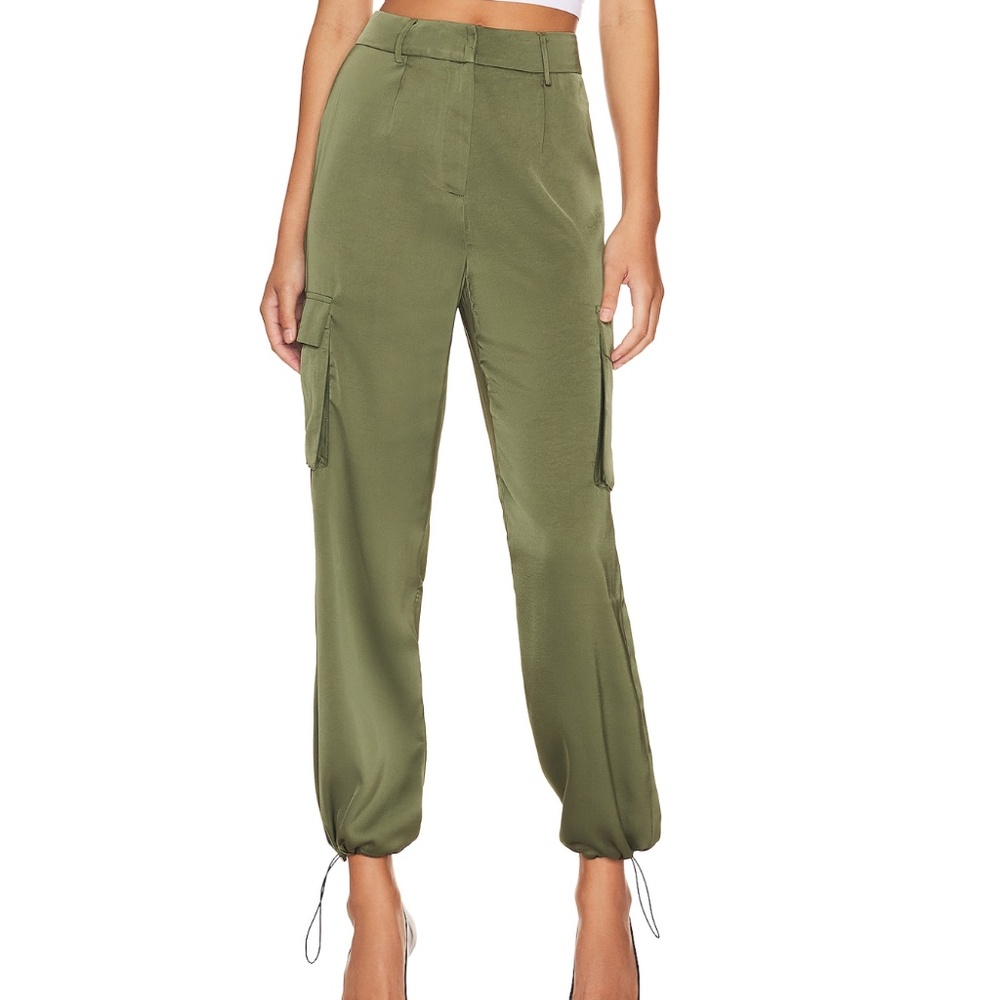 superdown Seleste Drawstring Jogger Pant in Sage